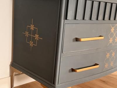 Chest of drawers - drawer cabinet antique refurbished