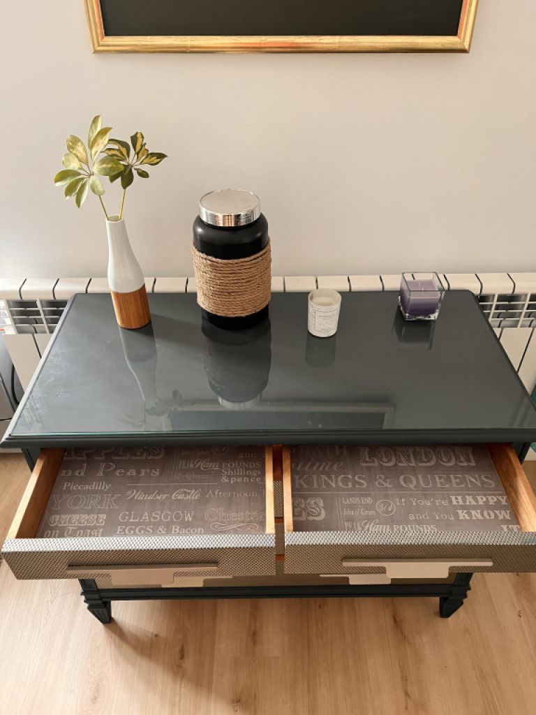 Kommode - Schubladenschrank aufgearbeitet - Glasplatte