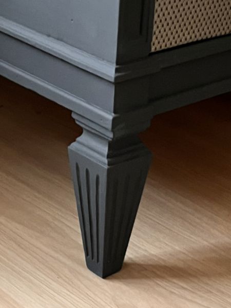 Kommode - Schubladenschrank aufgearbeitet - Glasplatte