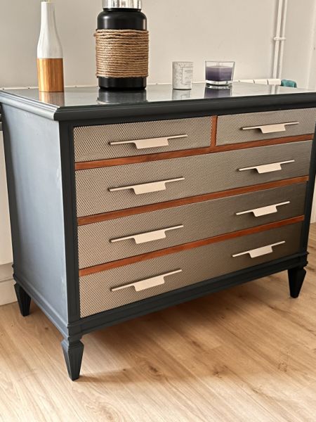 Kommode - Schubladenschrank aufgearbeitet - Glasplatte