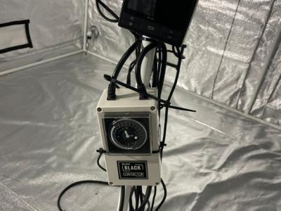 Komplette Grow-Anlage zu verkaufen (ohne Zelt)