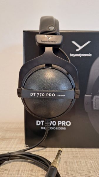 Headphones beyerdynamic DT-770 Pro