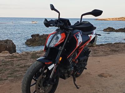 KTM Duke 125 ABS
