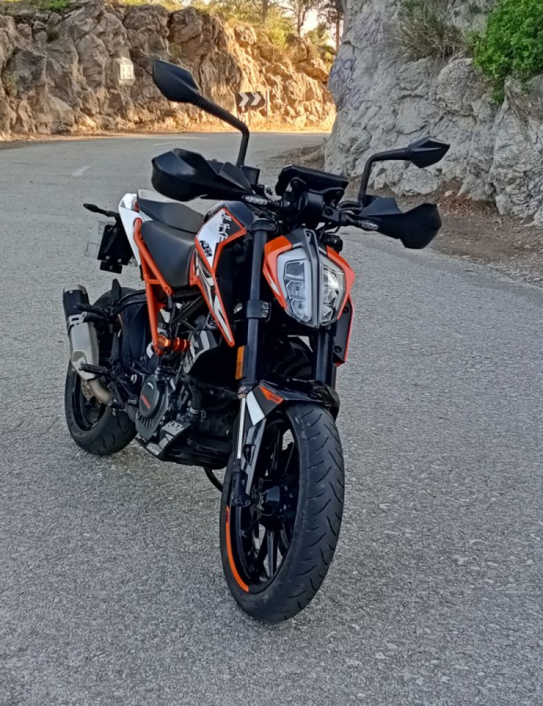 KTM Duke 125 ABS