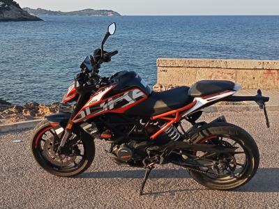 KTM Duke 125 ABS