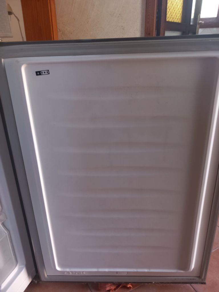 Kühl- Gefrierkombination "No Frost" der Marke Brandt