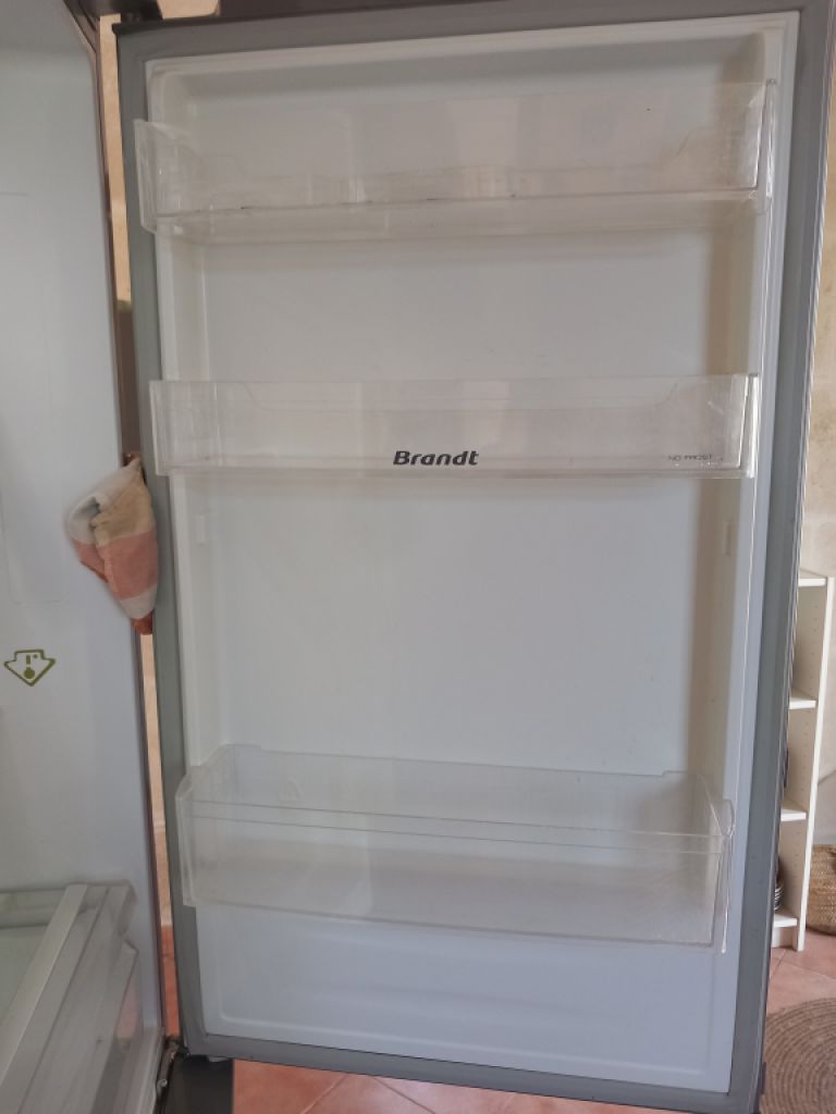 Kühl- Gefrierkombination "No Frost" der Marke Brandt