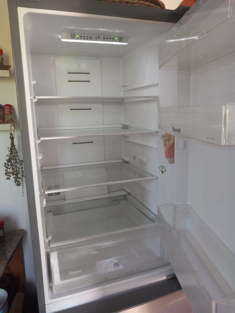 Kühl- Gefrierkombination "No Frost" der Marke Brandt