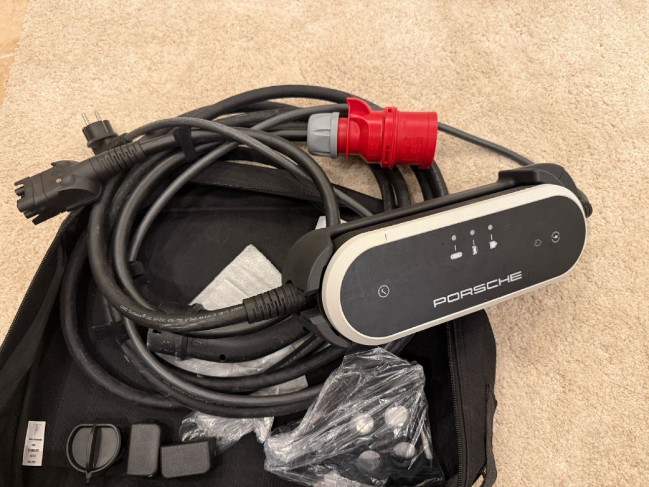 Ladekabel 11 kW ️Porsche Mobile Charger Plus (PMCP) 11kW|Neuwertig|Inkl. Wandhalterung NP 1040€
