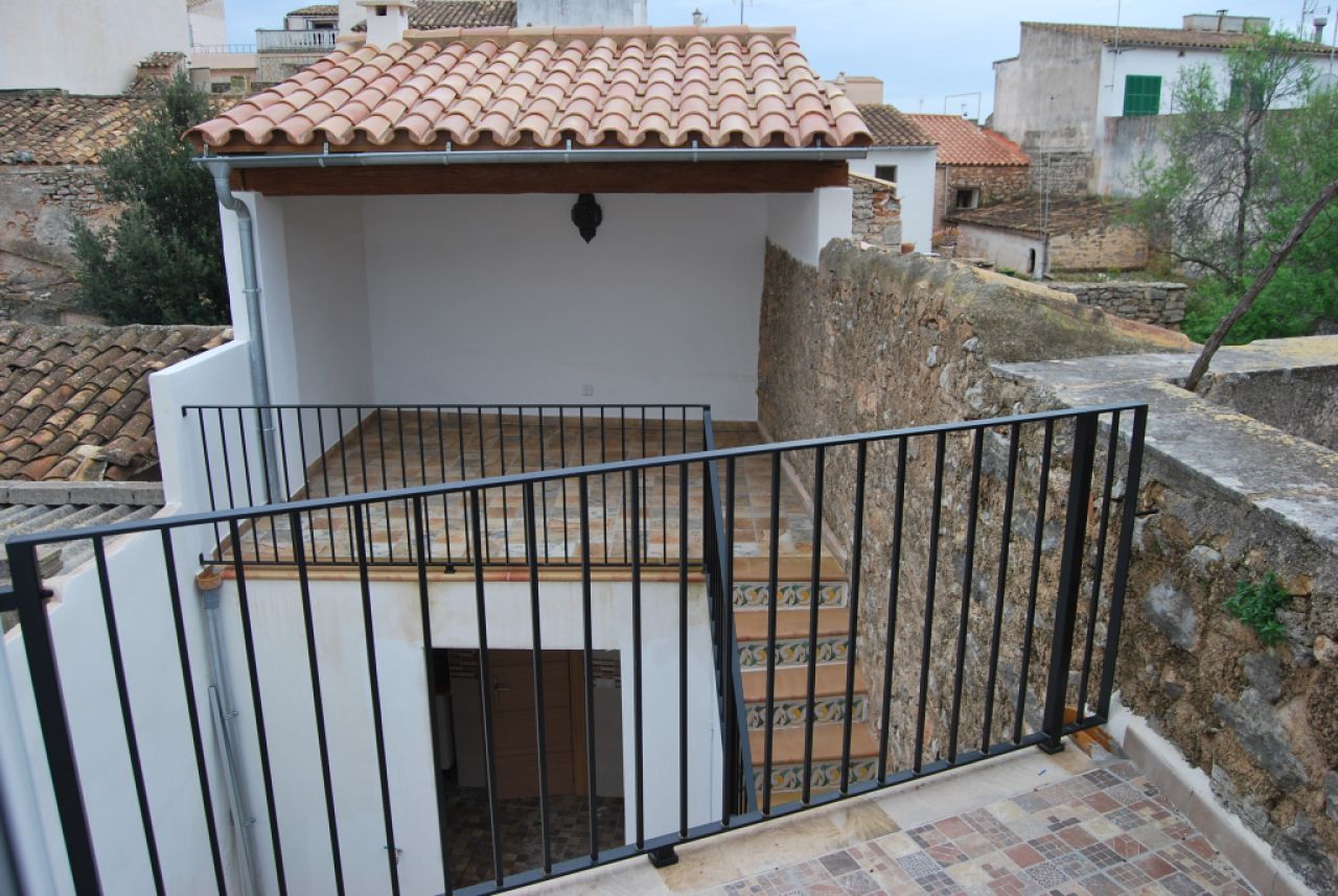 Local comercial y unidad privada en Santanyi -- L 45