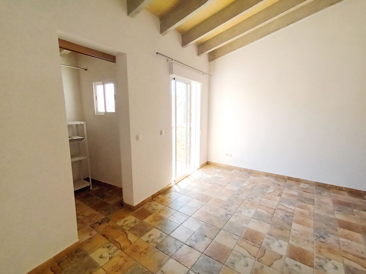 Local comercial y unidad privada en Santanyi -- L 45