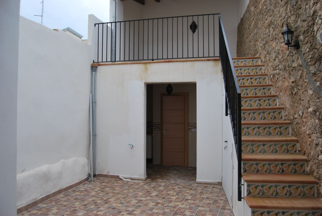 Local comercial y unidad privada en Santanyi -- L 45