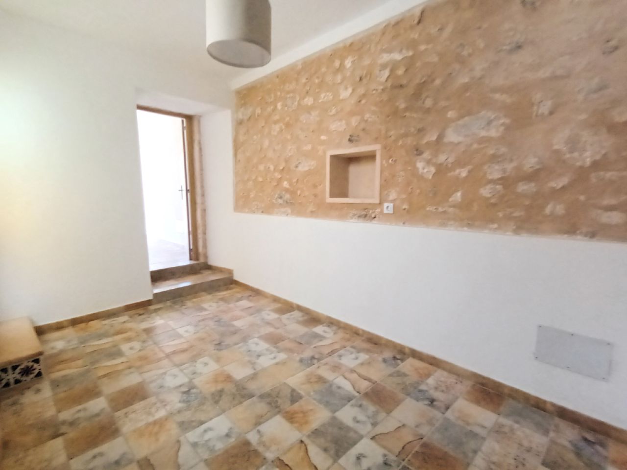 Local comercial y unidad privada en Santanyi -- L 45