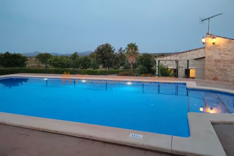 Ländliche Villa zur Miete – Absolute Privatsphäre im Herzen Mallorcas