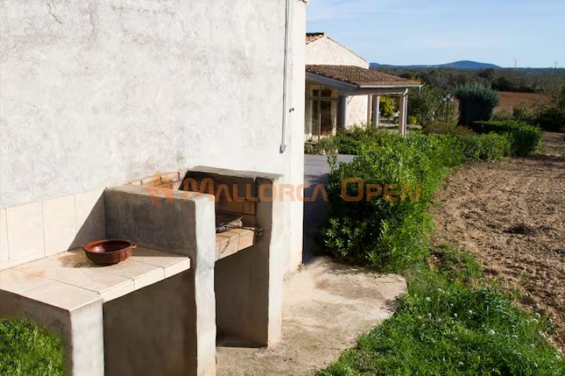 Ländliche Villa zur Miete – Absolute Privatsphäre im Herzen Mallorcas