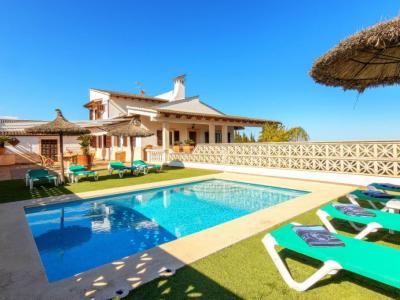 Apartamento rural con piscina comunitaria y muchas terrazas cerca de Petra --- AP 48