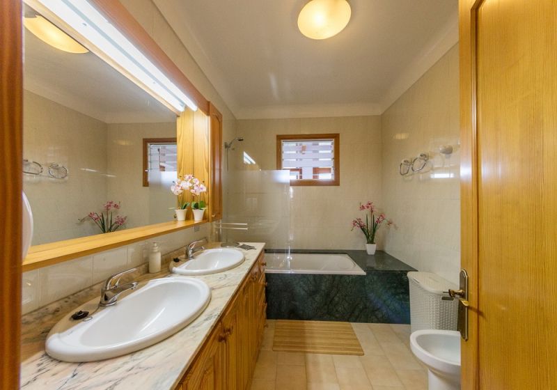 Apartamento rural con piscina comunitaria y muchas terrazas cerca de Petra --- AP 48