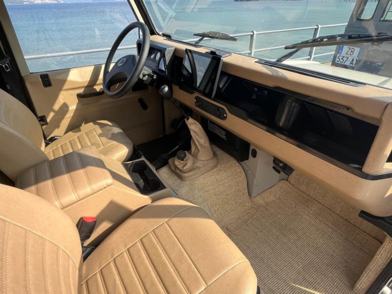 LAND ROVER Defender 300 TDI, 1998