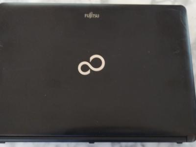 Laptop Fujitsu Lifebook S761