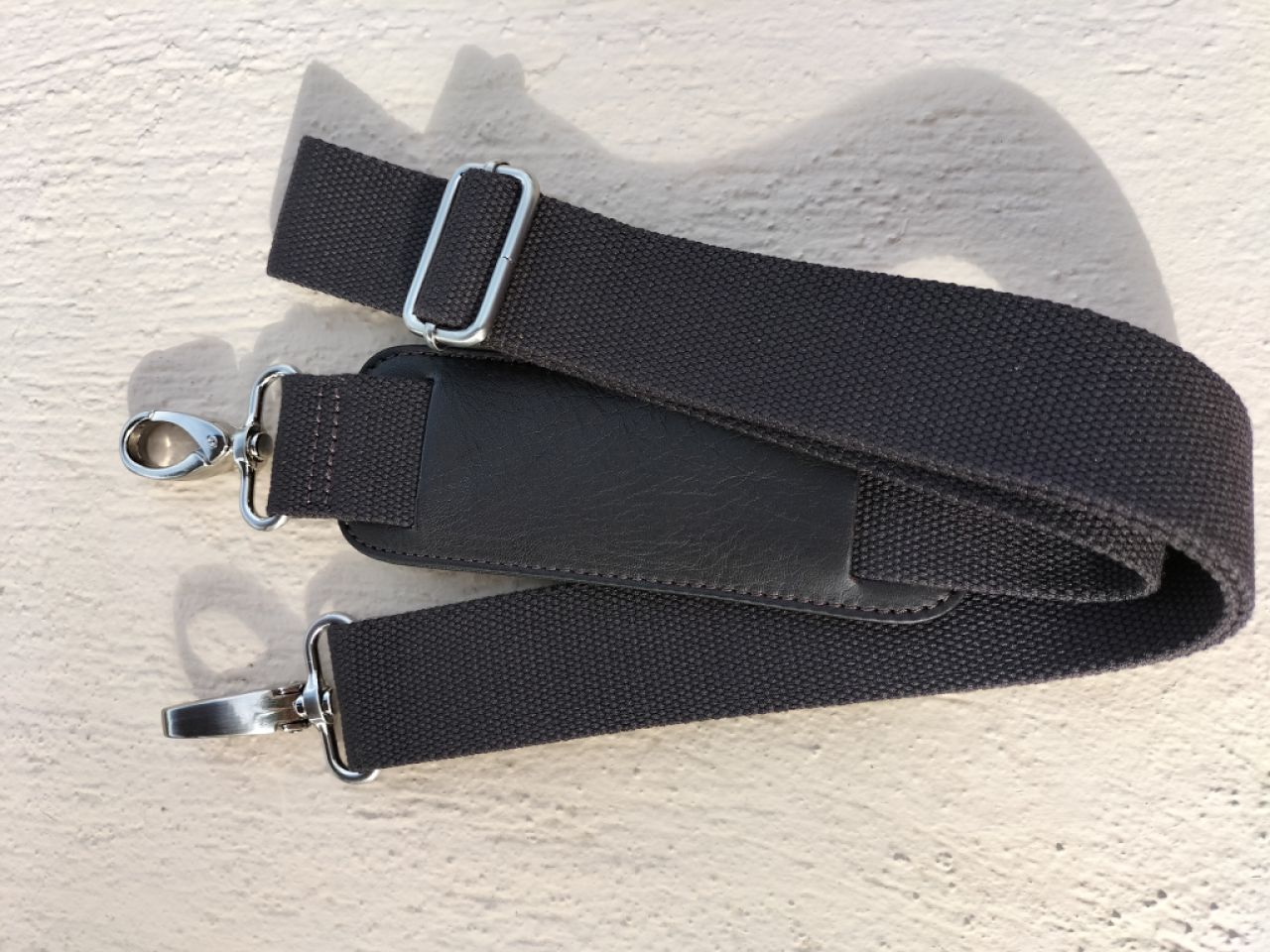 Leather bag (sports bag)