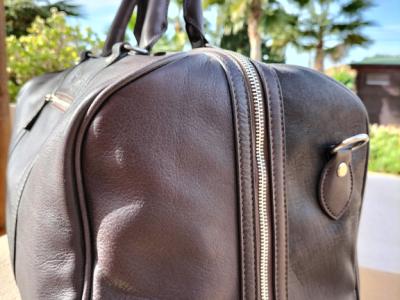 Leather bag (sports bag)