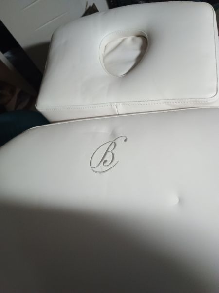 Liege für Kosmetik Studio