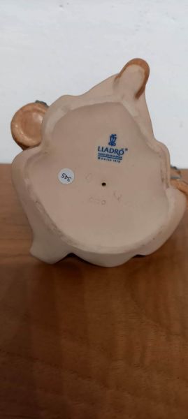 Lladro girl with two pails