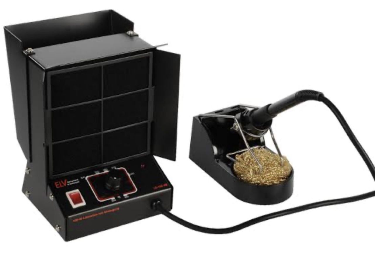 Soldering station LS-100-AB, with fume extraction,