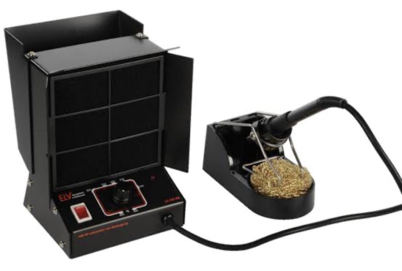 Soldering station LS-100-AB, with fume extraction,