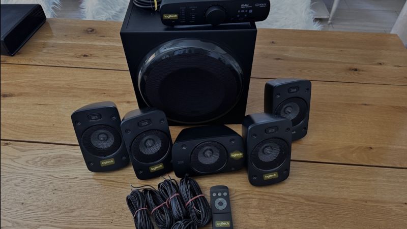 Logitech Z906 Soundsystem