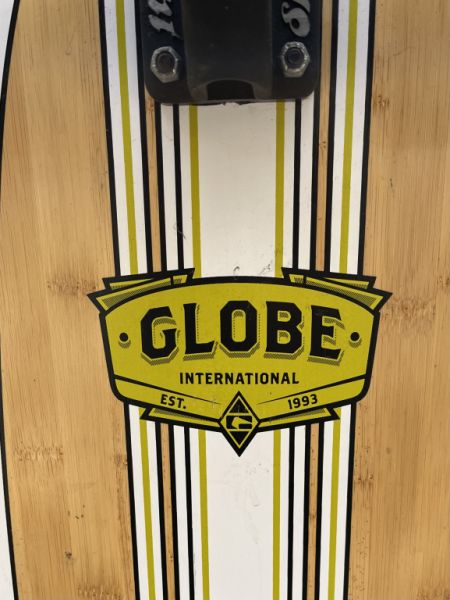 Longboard of the brand Globe (And it's really long in my opinion)