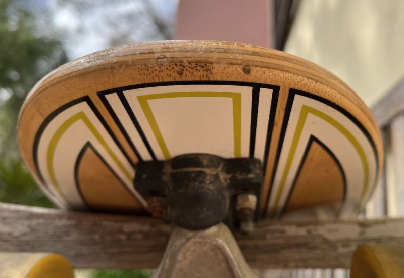 Longboard of the brand Globe (And it's really long in my opinion)