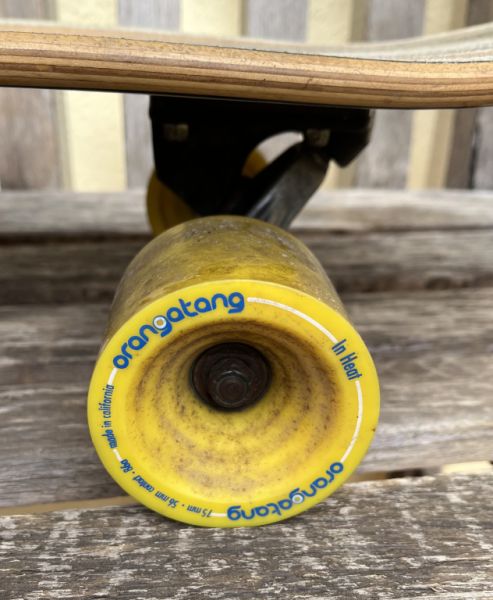 Longboard of the brand Globe (And it's really long in my opinion)