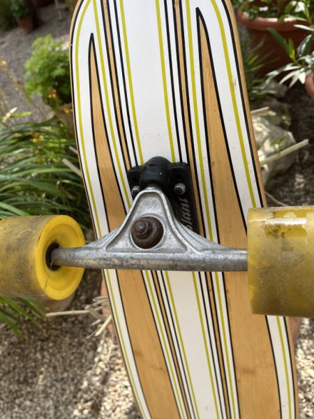 Longboard of the brand Globe (And it's really long in my opinion)