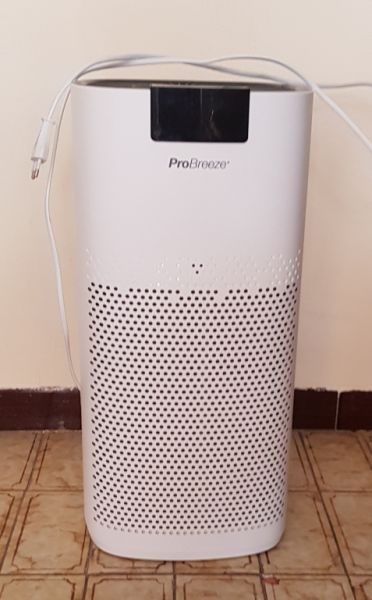 Portable air purifier Brand ProBreeze "like new"