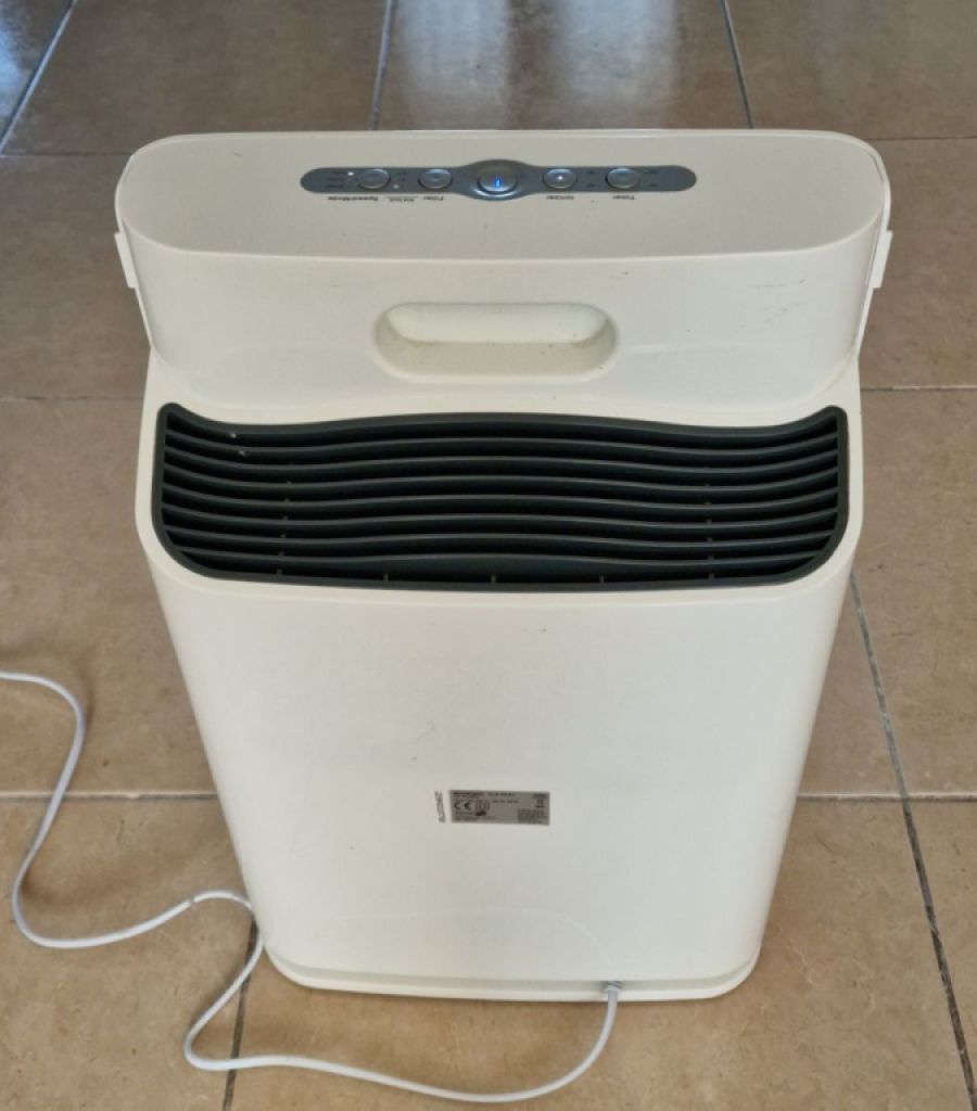 ***Luftreiniger von SilverCrest, nur wenige Stunden in Gebrauch***