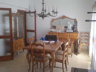 M6PVK5310 Renovation-needed 5-BR apartment on the 4th floor (elevator) in the center of Palma for sale