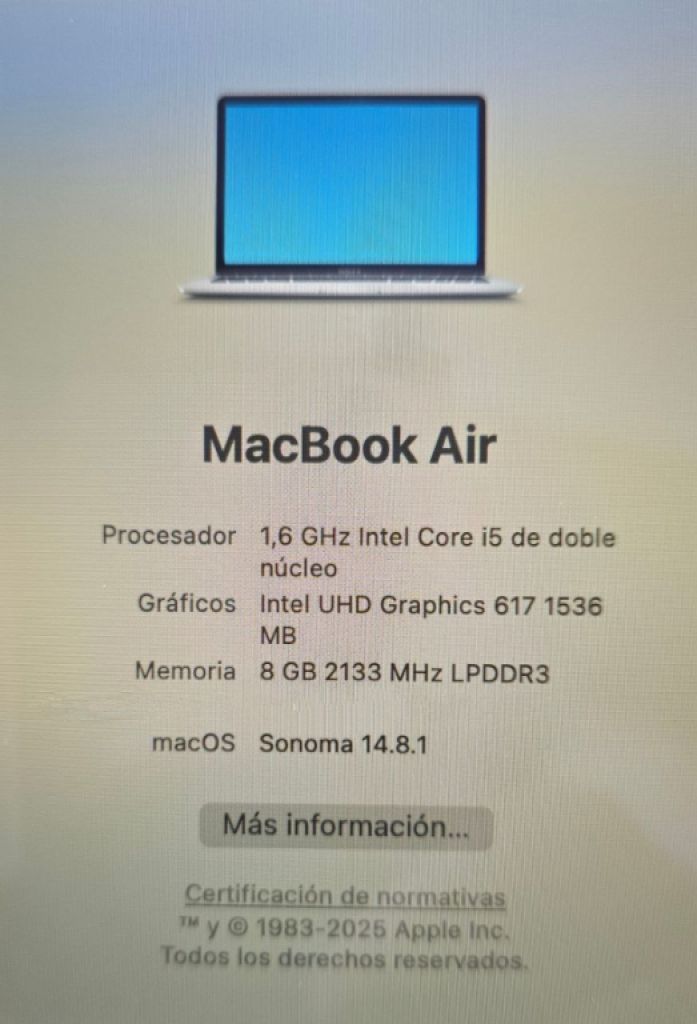 MacBook Air 13” in very good condition, works perfectly.