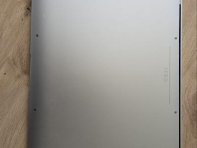 MacBook Air 13” in very good condition, works perfectly.