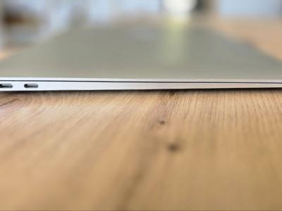 MacBook Air 13” in very good condition, works perfectly.