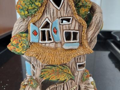 Märchenhaus Duftlampe für Öl, Räucherkegel, Räucherstäbchen