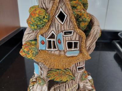 Märchenhaus Duftlampe für Öl, Räucherkegel, Räucherstäbchen