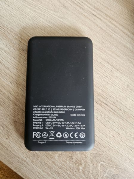 Batería externa magnética 5000 mAh – Carga inalámbrica