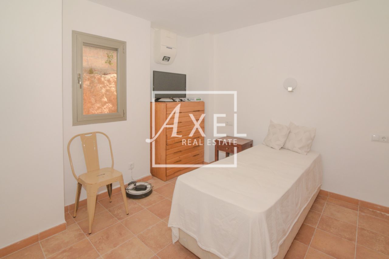 Mallorca - A unique apartment on the seafront