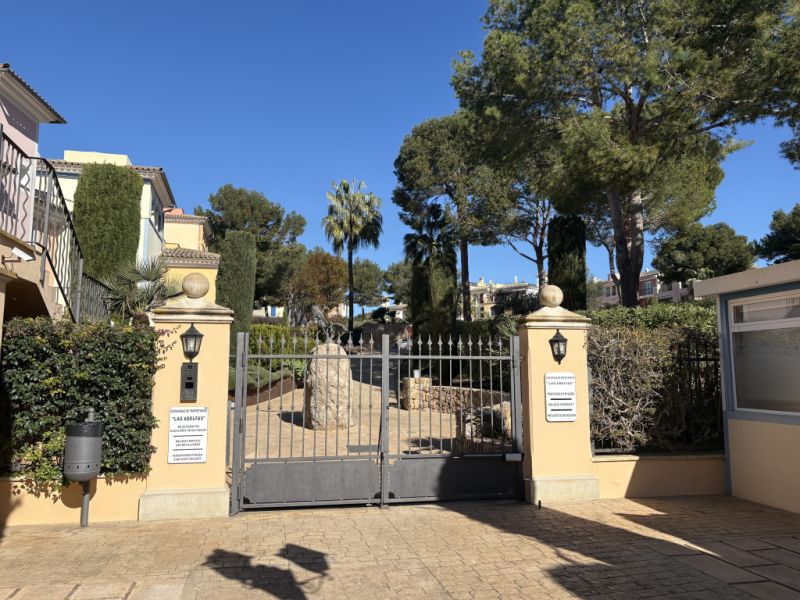 Mallorca, exclusive 3 Z. Gartenwohnung in Nova Santa Ponsa