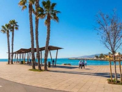 Mallorca - Propiedad comercial exclusiva en una codiciada ubicación costera – Su negocio al pulso del Mediterráneo