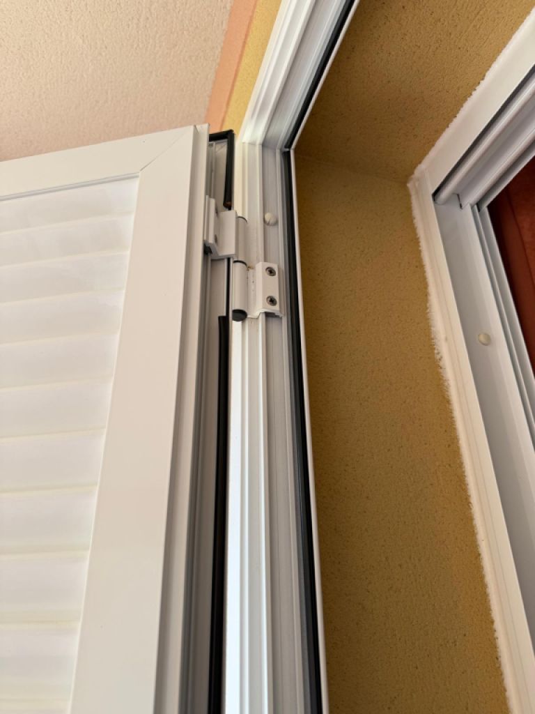 Mallorca Persiana alu weiß blanca