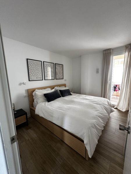 Malm bed 180x200 with drawers