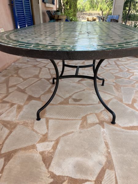 Marokkanischer Mosaik-Tisch