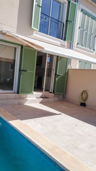 MARRATXI: Gepflegtes 4 SZ-Stadthaus mit Pool  im Palma-Radius zu verkaufen (Neubau aus 2022)